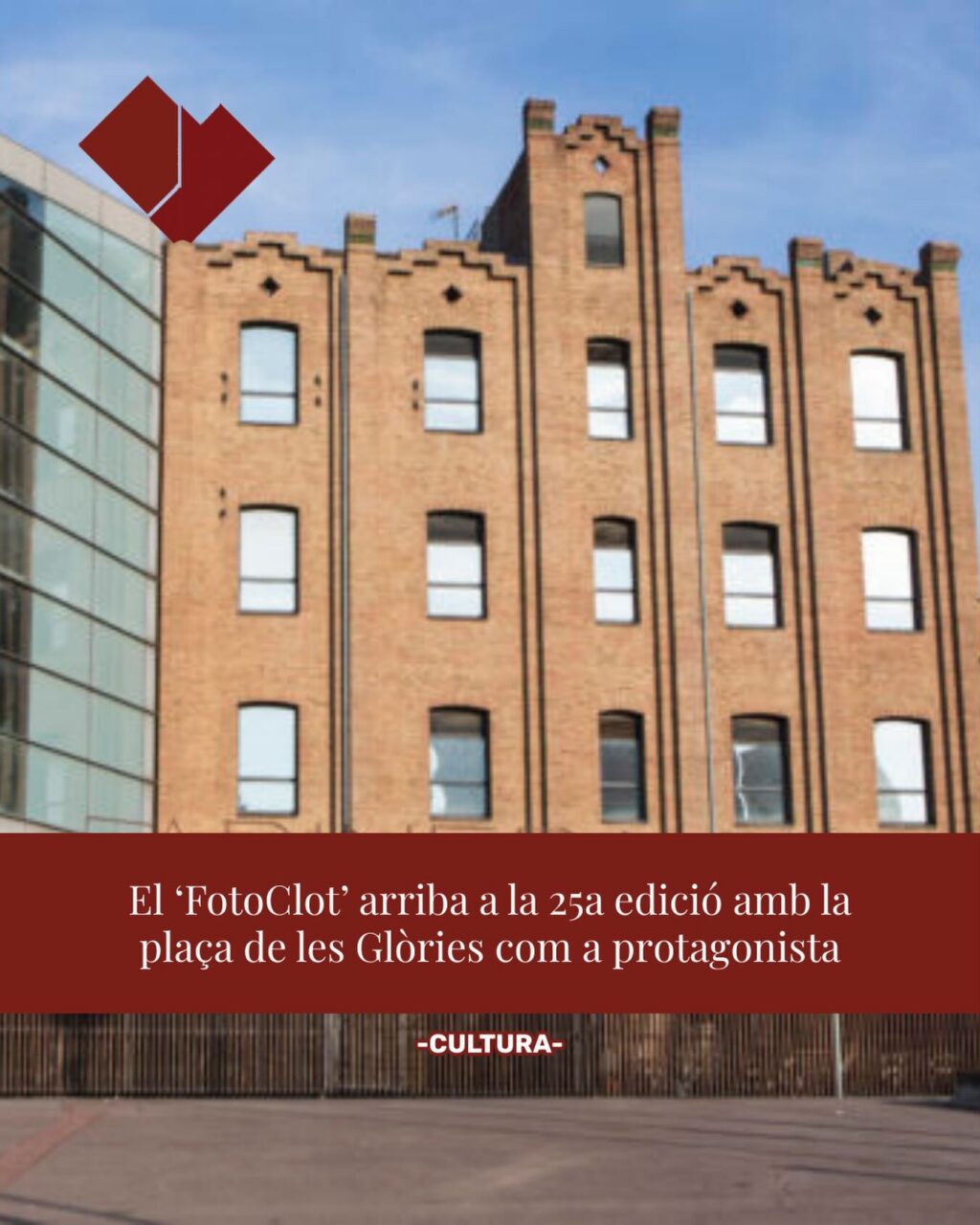 Instagram post from elclotenc. This post is in position 3.