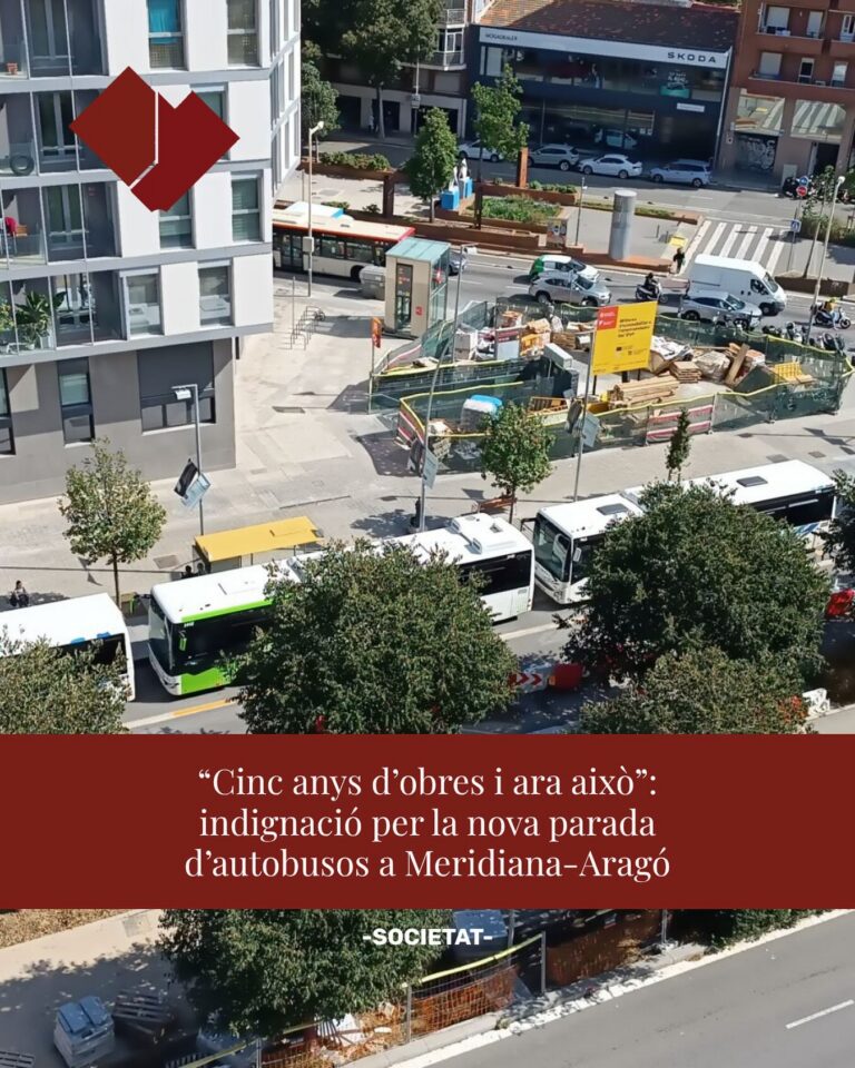 Instagram post from elclotenc. This post is in position 18.